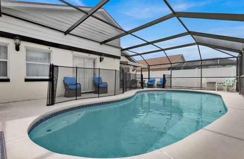 Buena Ventura Lakes House | Florida Vacation Home by Parks!