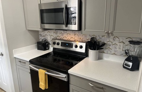 Foley House | Foley Vacation or Monthly Stay Near OWA | Sleeps 12