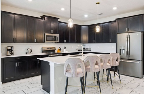 Davenport House | Four Corners luxury home with WATER PARK and BBQ