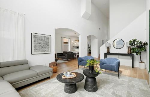 Crystal Cove House | Freshly Updated Near Disney Private Pool Resort