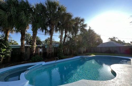 South Patrick Shores House | From Sand to Swim – A Beautiful Retreat Just a Short Stroll from the Beach