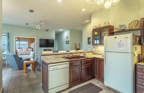 Alligator Point House | FSU Game Day Meets Fall Scallop Season