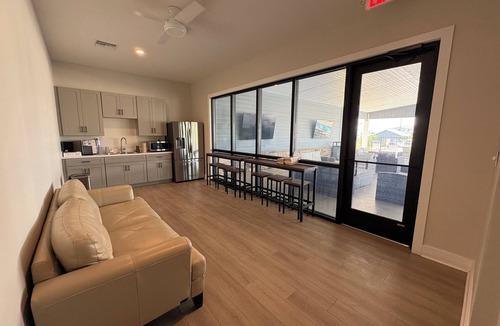Foley RV Rental | Full Hookups, 3 Pools,Back-In RV Lot,Pet Friendly-OWA, Foley Sports, Gulf Shores