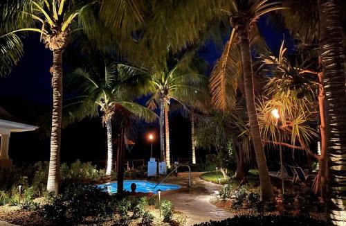 Rock Harbor House | FULL TIME LIC Mgr - LUXURIOUS 2 BED 3 BATH PENTHOUSE SUITE - PANORAMIC OCEAN VIEWS! INDOOR PICKLEBALL - SPEAKEASY!