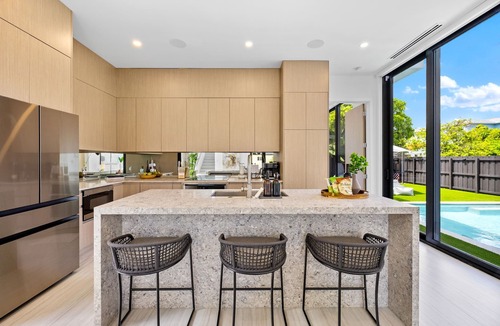 Ludlam House | Gables Getaway:Pool:Putting Green:Pro Gym