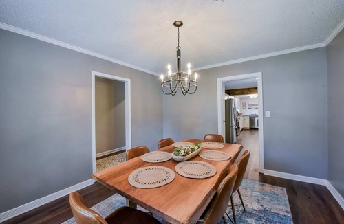 Northport House | Game Day Cottage- 3.2 miles to UA- Fenced in yard