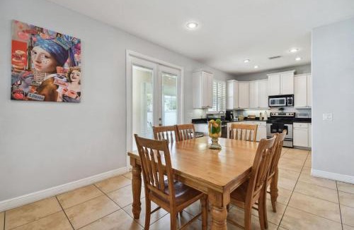 Sun Bay South House | Game Room House, Sleeps 12, Near Everything Tampa