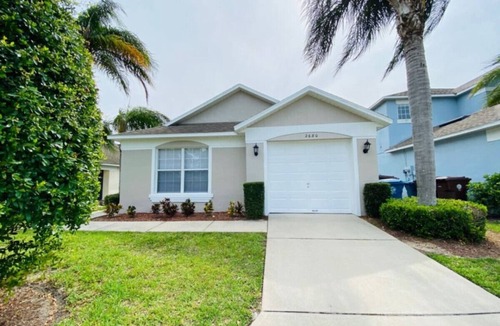 Haines City Villa | Gated Community - Free WIFI - Vacation Villa - Near Disney Area - Private Pool
