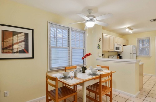 Key West House | Gated Golf Community w/Pool, Prime Location Mins to Old Town | Long-Term Stays