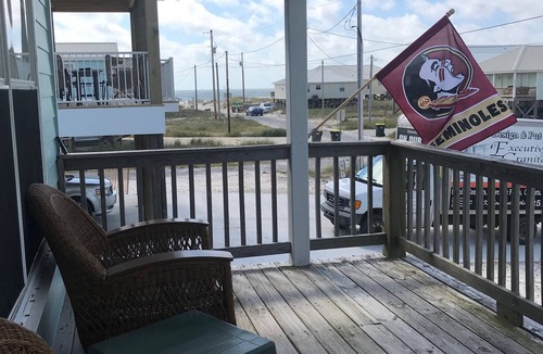 Fort Morgan House | Get to the jig for a week in April or may to beat the heat of summer ☀️🌊🏖️