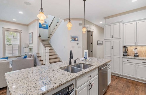 WaterSound West Beach House | Golf Cart+4 Bikes! 5 Min to the Pool, 10 to Beach! 2 King Suites & Custom Bunks! ~ Baha Beach House at WaterSound West on 30A