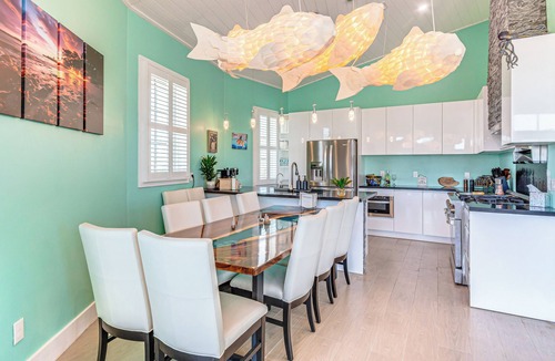 Pensacola Beach Cottage | Golf Cart + Elevator: Retreat 1 Block to Beach