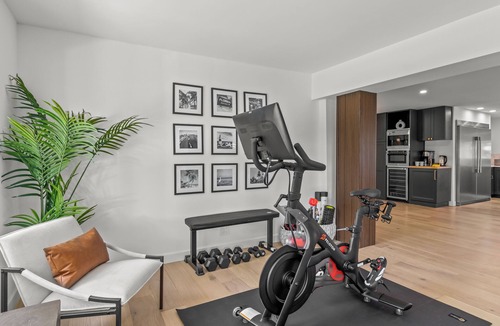 Survey Creek House | Golf/Heated Pool/Gym/ChefKitchen! 2700sqft Resort!