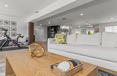 Survey Creek House | Golf/Heated Pool/Gym/ChefKitchen! 2700sqft Resort!