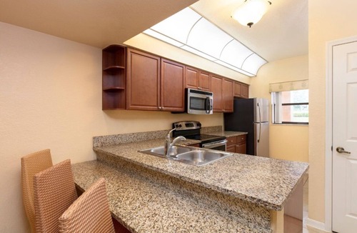 Florida Central Atlantic Coast Apartment | Gorgeous 2Bedroom Villa at Westgate Lakes Resort near Universal Studios Seaworld