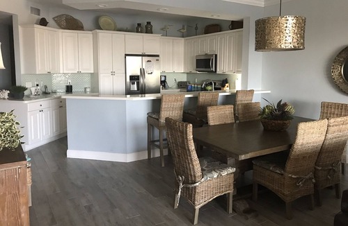 Vanderbilt Beach Condo | Gorgeous 3 BR Waterside Condo w/Private Sun Deck across from the Ritz Carlton
