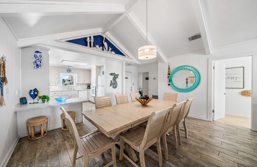 Surf Side Shores House | Gorgeous 4 Bdrm Gulf Front home just steps from the Gulf