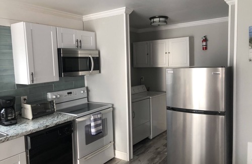 Brigantine House | GORGEOUS BEACH HOUSE, TOP LOCATION! WALK TO BEACH, ICE CREAM, EATERIES. DOGS OK