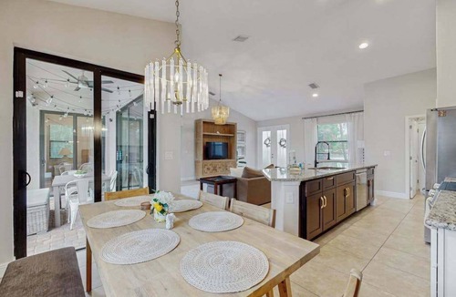 Bonita Springs House | Gorgeous coastal home with private pool, outdoor space & close to everything