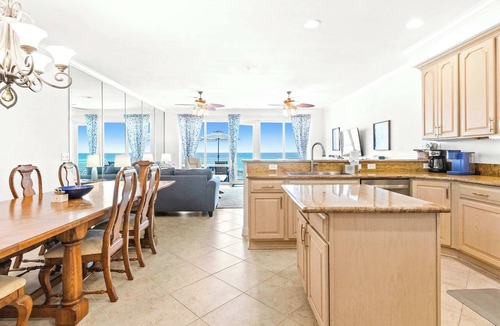 White Sands Condo | Gorgeous Gulf front townhome, Gas grill and beach access