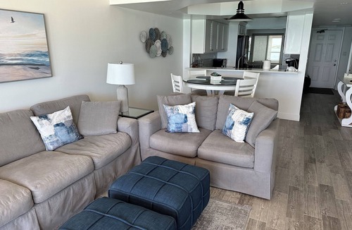 Sand Key Condo | Gorgeous Hideaway on the Beach-Crescent Beach Club