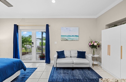 Wilton Manors Apartment | Gorgeous suite with private pool access and minutes to Wilton Drive!