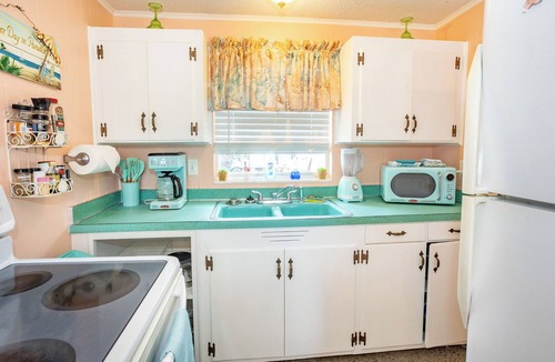 Laguna Beach Cottage | Gorgeous Unobstructed Gulf views & path in Laguna Beach on quiet West End of PCB
