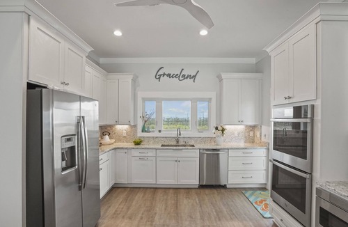 Port St. Joe House | Graceland: Stunning Views, Screened Porch, End of North Cape!