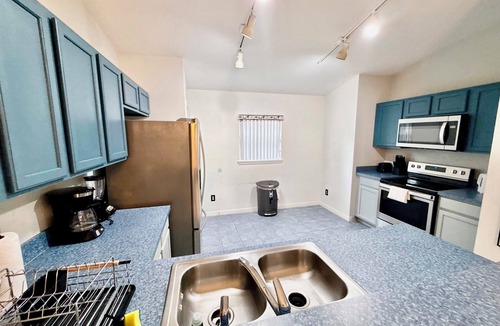 Sandy Ridge House | Grand Summer Superior 5BR Pool Home near Disney