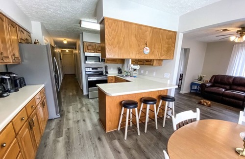 Laguna Beach Estates House | Granny's at the Beach…Heated Pool