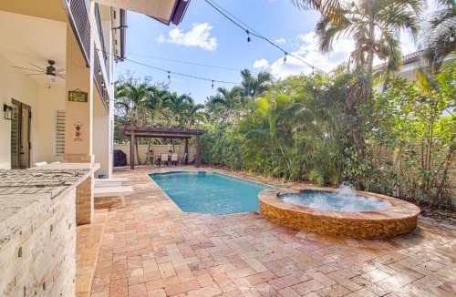 Miami Lakes House | Great for Gatherings! Sleek & Relaxing Hialeah Gem