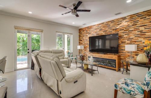 Miami Lakes House | Great for Gatherings! Sleek & Relaxing Hialeah Gem