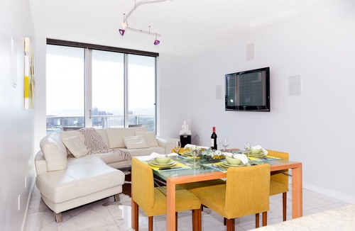 Downtown Miami Condo | Great Value! All Inclusive Monthly Rental-On the Water! Residential Building.