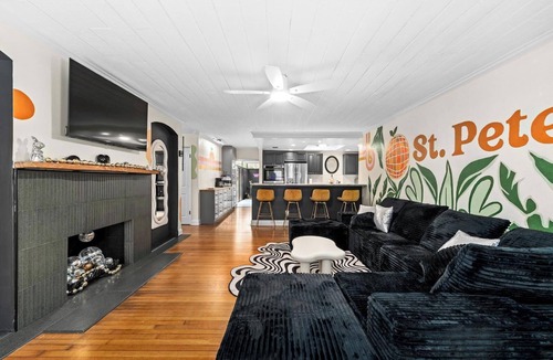 St. Petersburg - Clearwater House | Groovy 5 Bed Getaway in the heart of St Pete