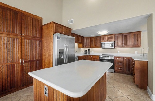 Villa Primera House | Gulf Front Home | Pet Friendly | Event Friendly | Walk to Dining and Shops