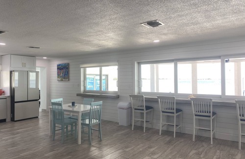 Anclote Keys House | Gulf Front home! Great fishing off the dock! Amazing Sunsets! Dolphin shows free