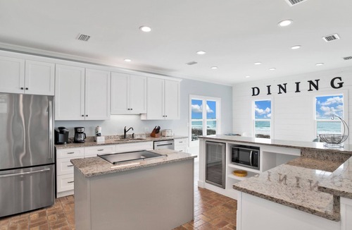Morgantown House | Gulf Front Retreat | Community Pools | Pet Friendly