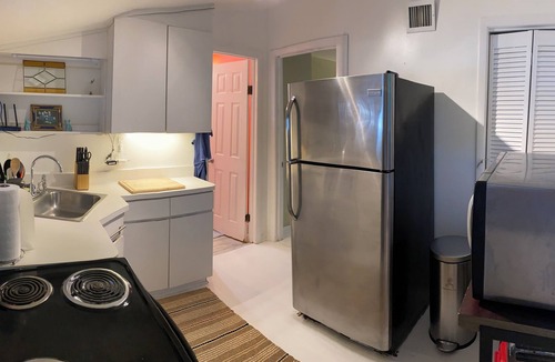 Southwest Coconut Grove Cottage | HALF PRICED ! Zen Romantic Cottage - Best Of Coconut Grove/Pets