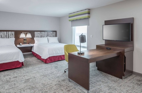 Port Canaveral Hotel | Hampton Inn & Suites Cape Canaveral Cruise Port