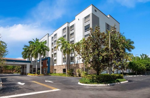 Weston Hotel | Hampton Inn Weston Fort Lauderdale