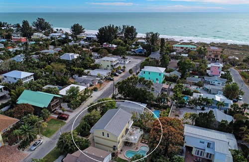 Anna Maria House | Hear The Surf/Feel The Breeze. skip to beach! Located on Anna Maria Island