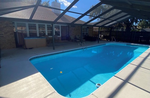 Ono Island House | Heated Pool, Hot Tub, 2 Kings, and Game room near Johnson Beach in Perdido Key
