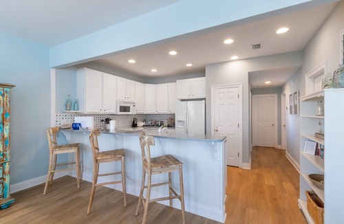 Morgantown House | Heated Pool~Pickleball~Golf Cart~Pets~Ocean Views