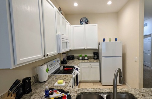 Bahama Bay Condo | Hidden Oasis 20 minutes from Disney and Universal