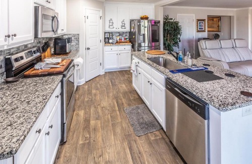 Farmington House | Hideaway Getaway