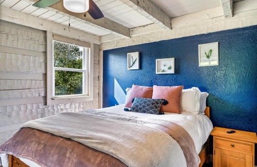 Kodak House | Hillside Haven