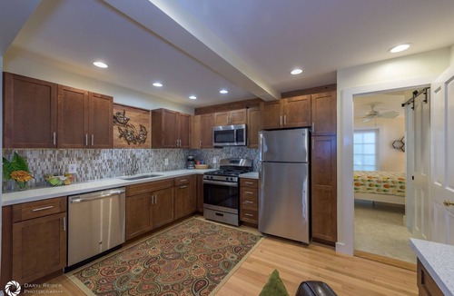 Downtown Cottage | Historic 2BR Old Town Key West w/hot tub & front porch