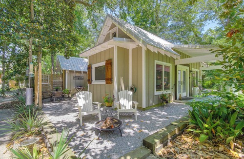 Ocean Springs Cottage | Historic Biloxi Bay Cottage w/Beautiful View