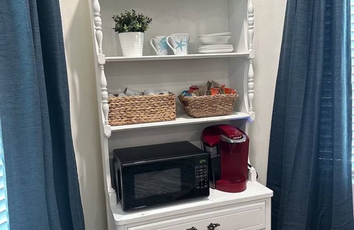 Downtown Apartment | Historic Downtown Studio