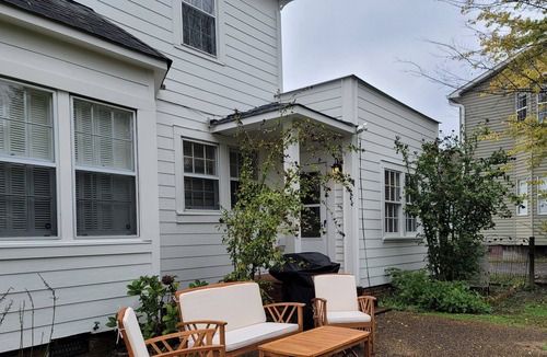 Albertville House | Historic Timing